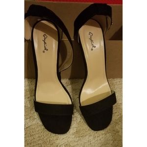 Qupid strappy heels